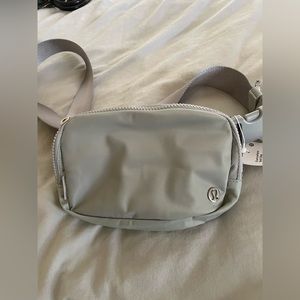 Lulu lemon crossbody bag